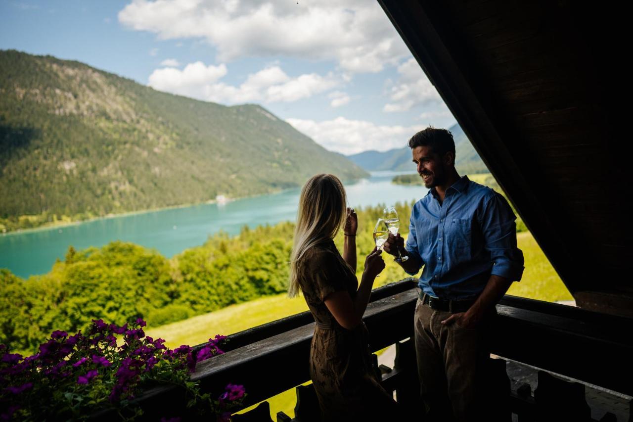 Hotel Nagglerhof Am Weissensee Bagian luar foto