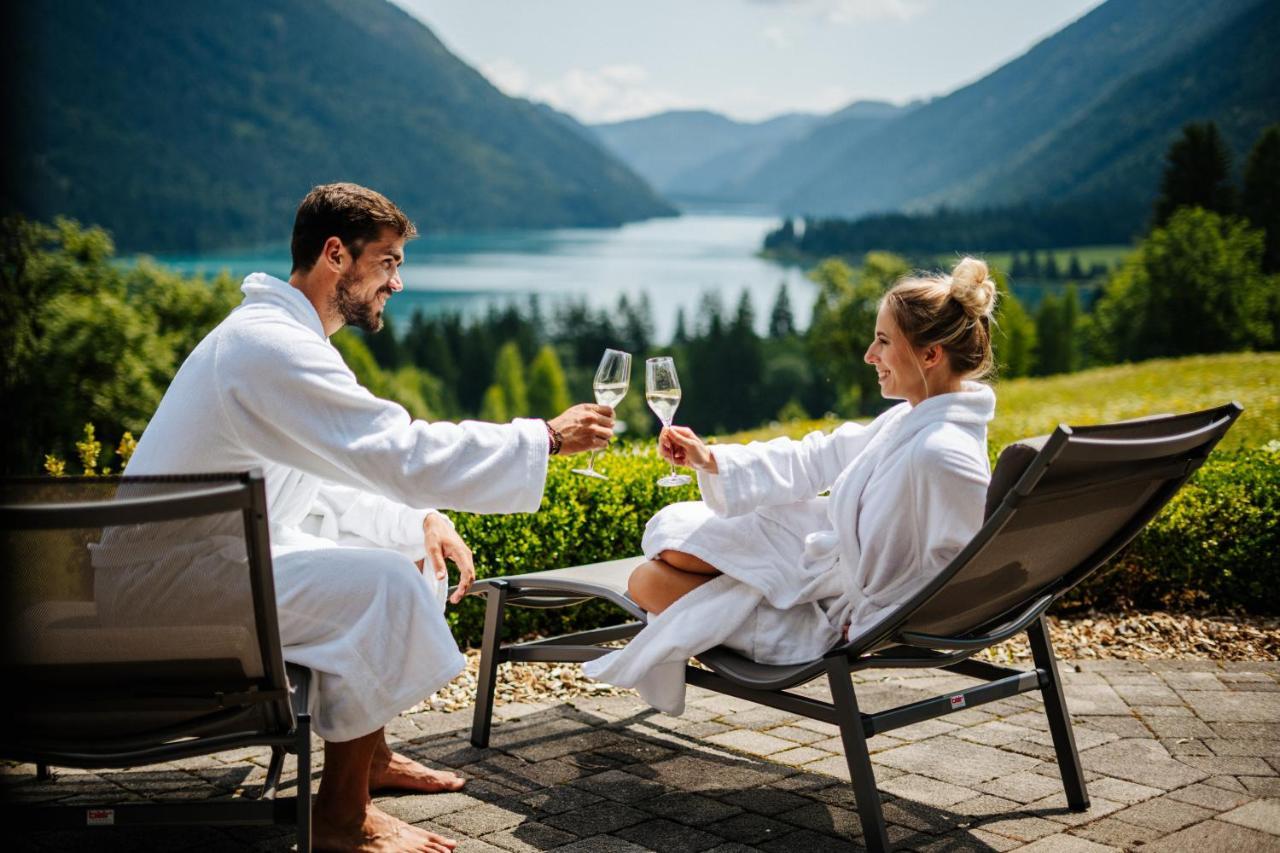 Hotel Nagglerhof Am Weissensee Bagian luar foto