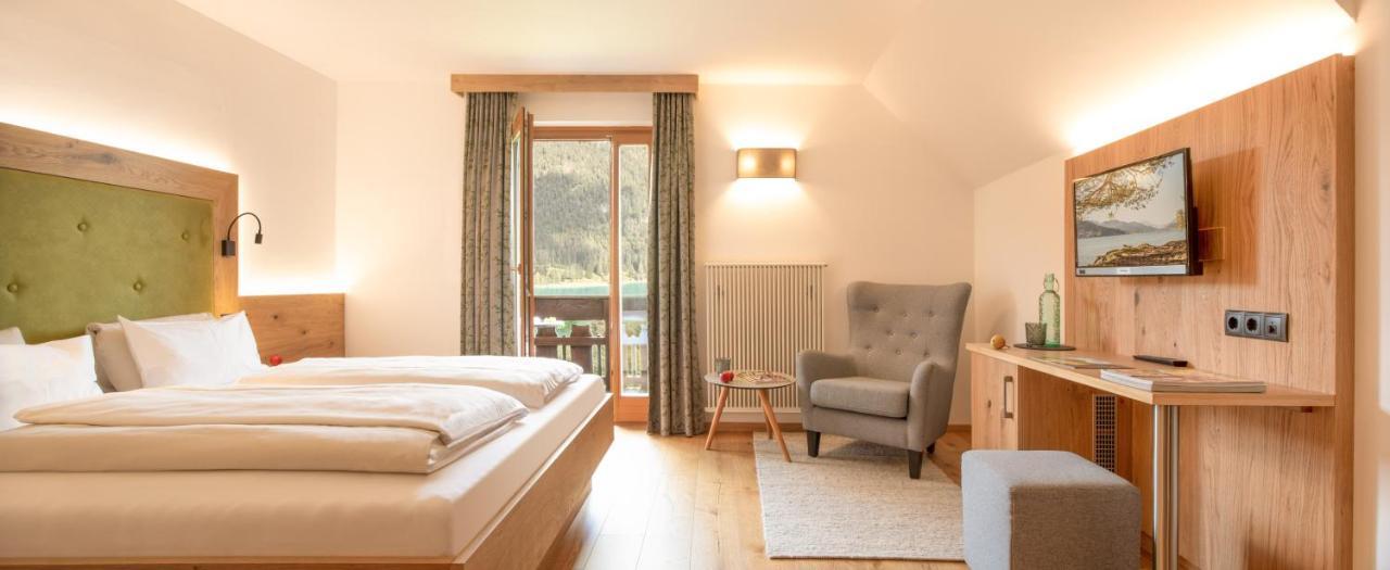 Hotel Nagglerhof Am Weissensee Bagian luar foto