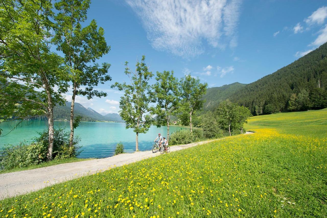 Hotel Nagglerhof Am Weissensee Bagian luar foto