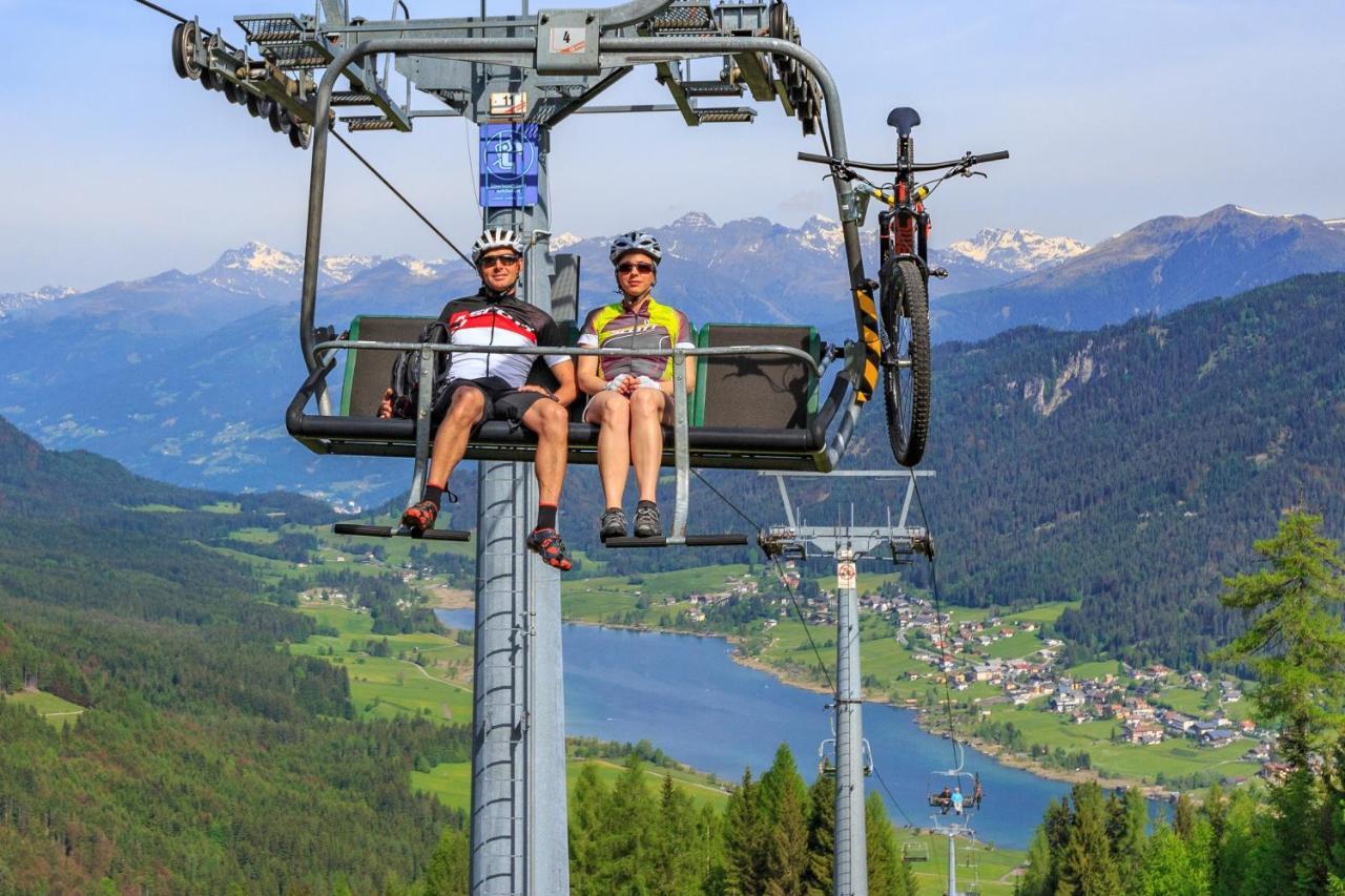 Hotel Nagglerhof Am Weissensee Bagian luar foto